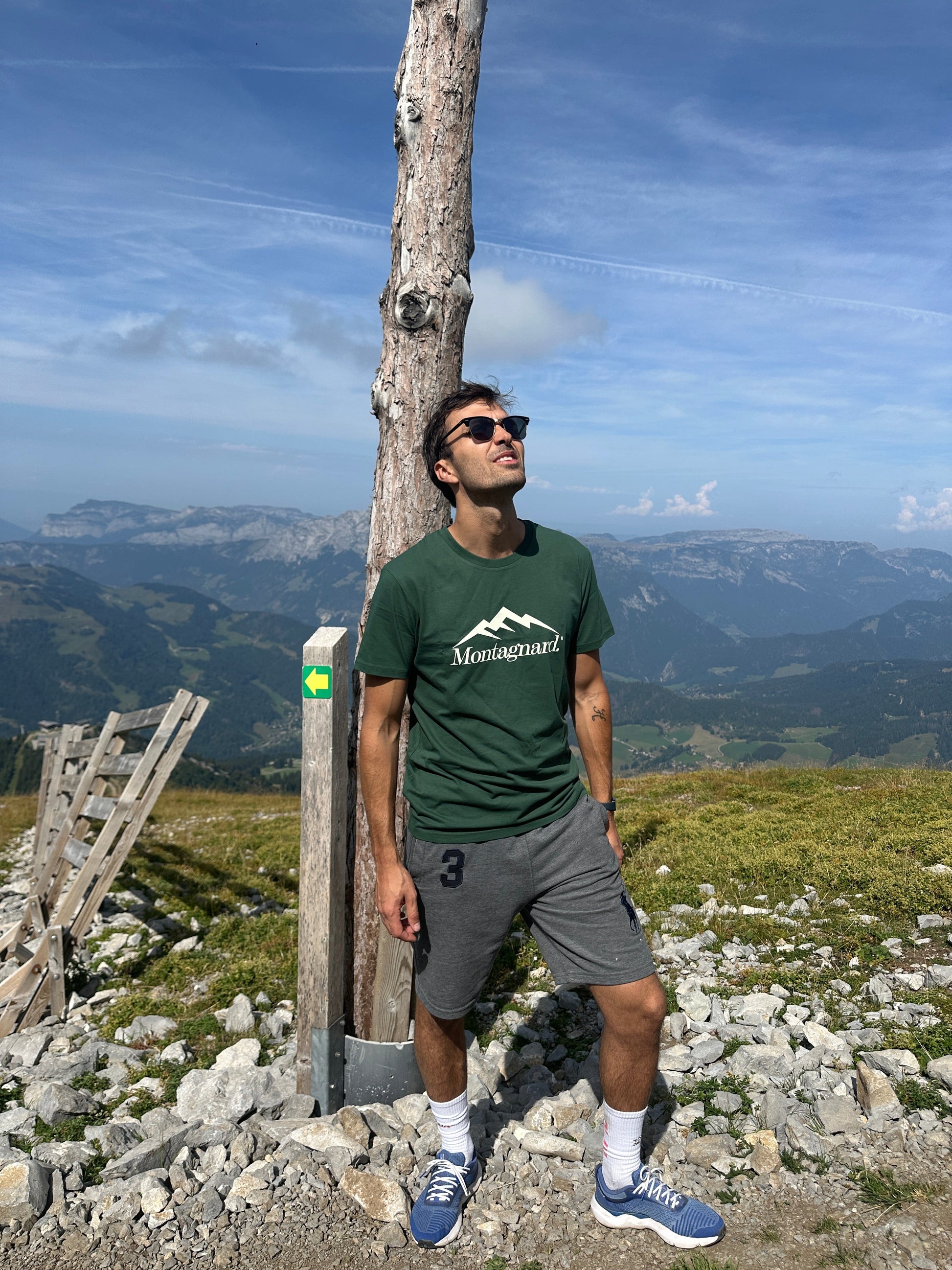 Montagnard. unisex cotton t-shirt - Les Petits Basics