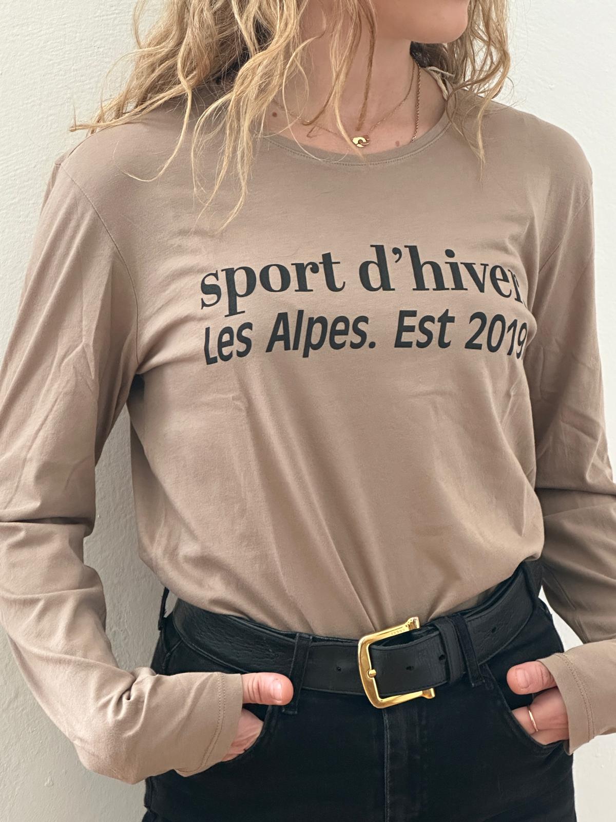 Sport d'hiver. Made in Portugal (EU) long sleeve t-shirt - Les Petits Basics