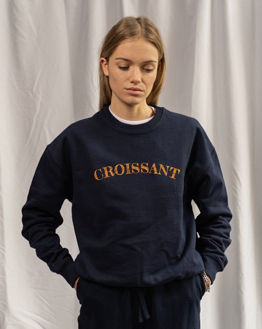Croissant unisex boxy sweater - Les Petits Basics